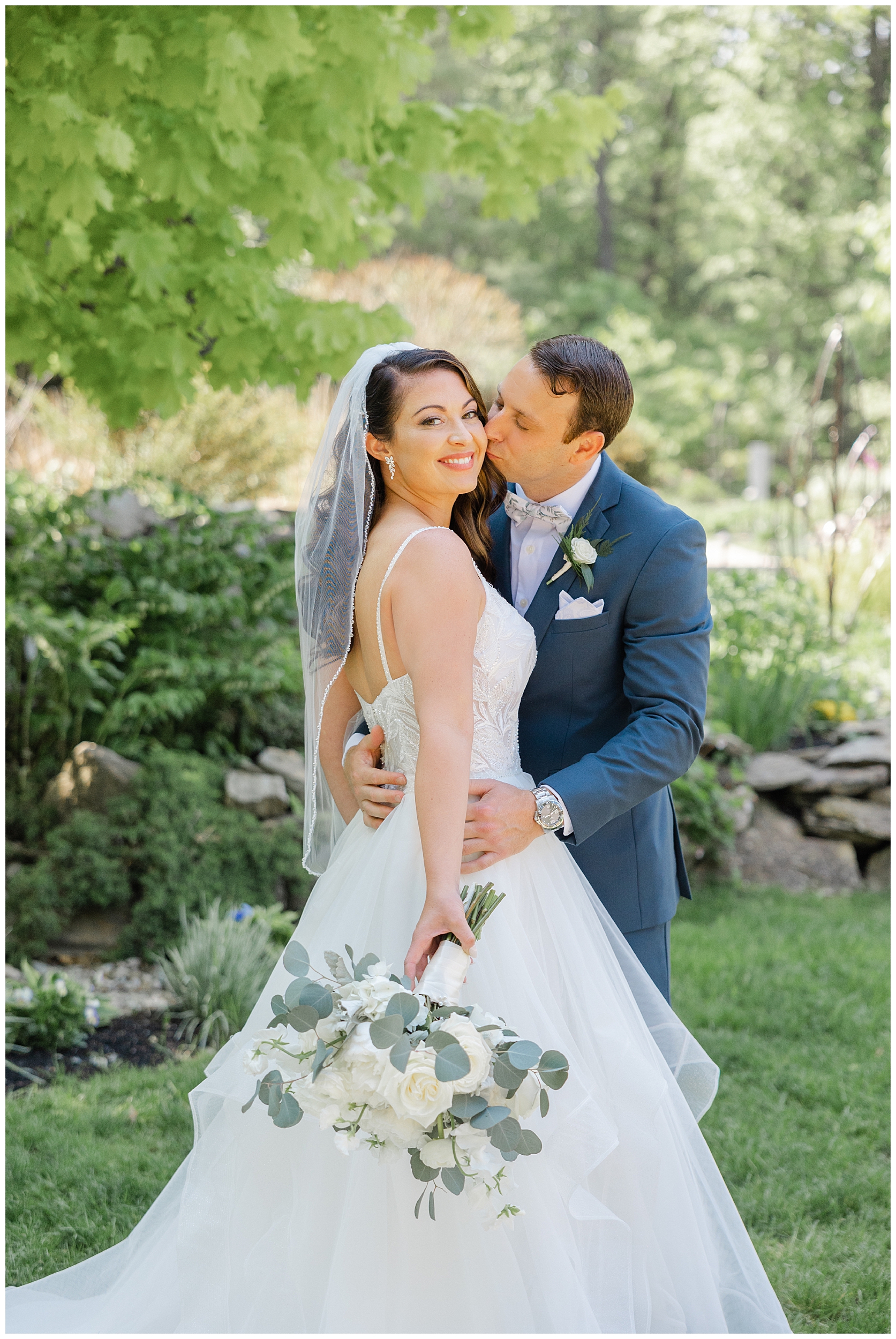 Spring wedding at birchwood vineyards bride and groom