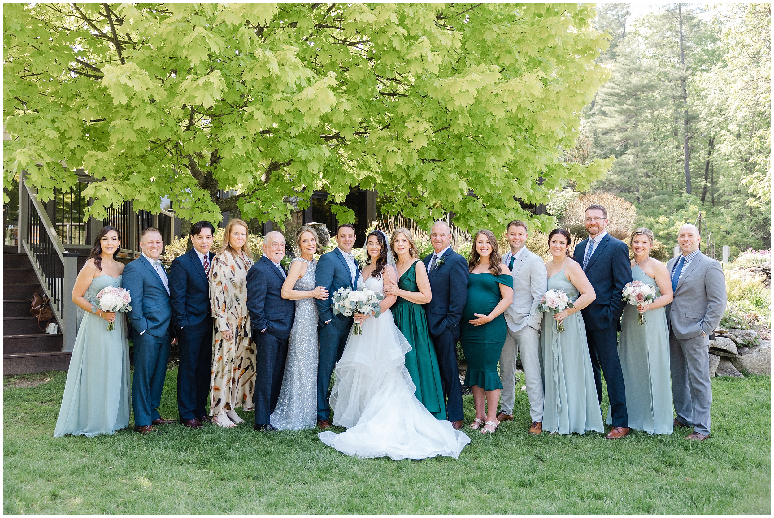 Spring wedding at birchwood vineyards family portraits 