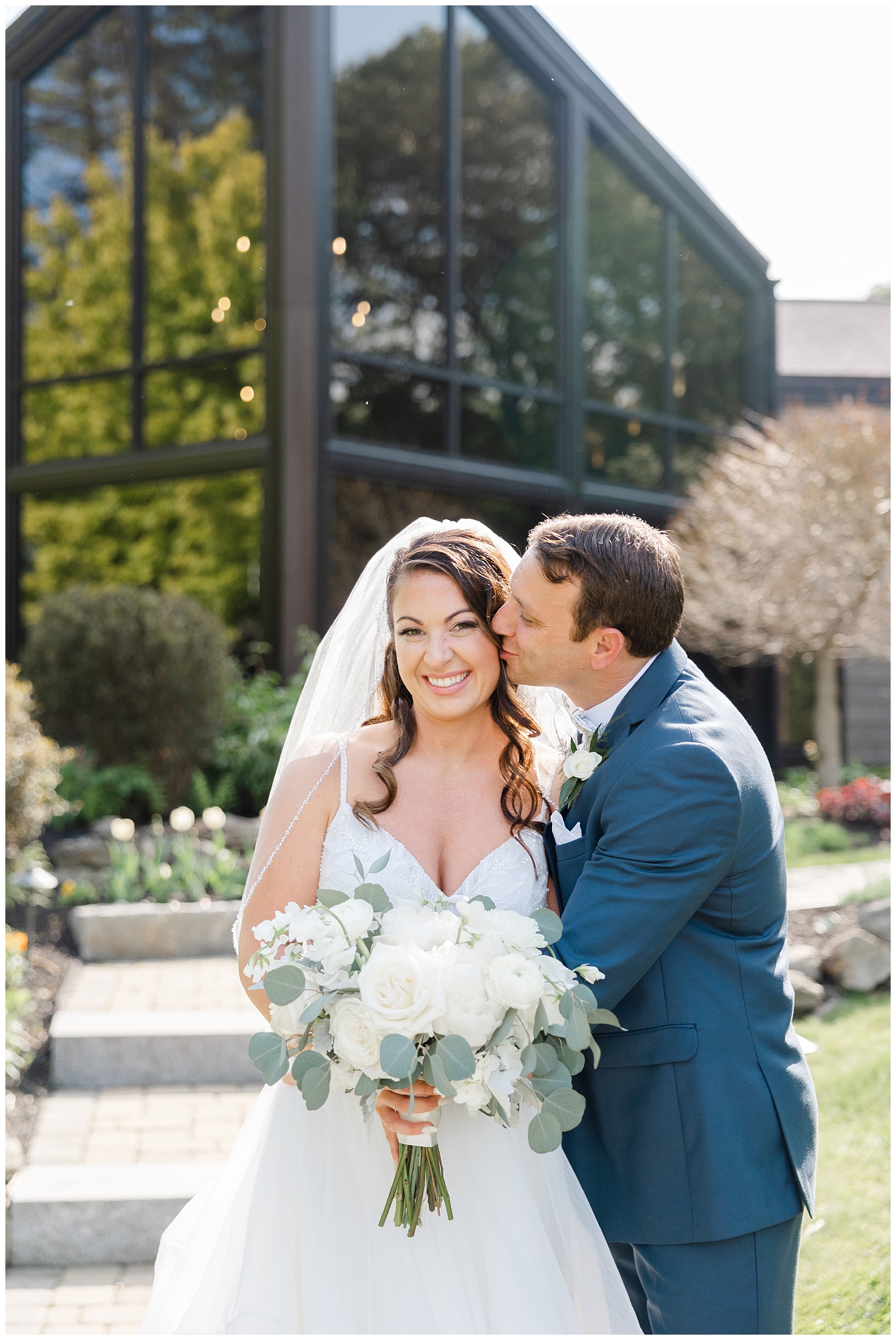 Spring wedding at birchwood vineyards bride and groom 