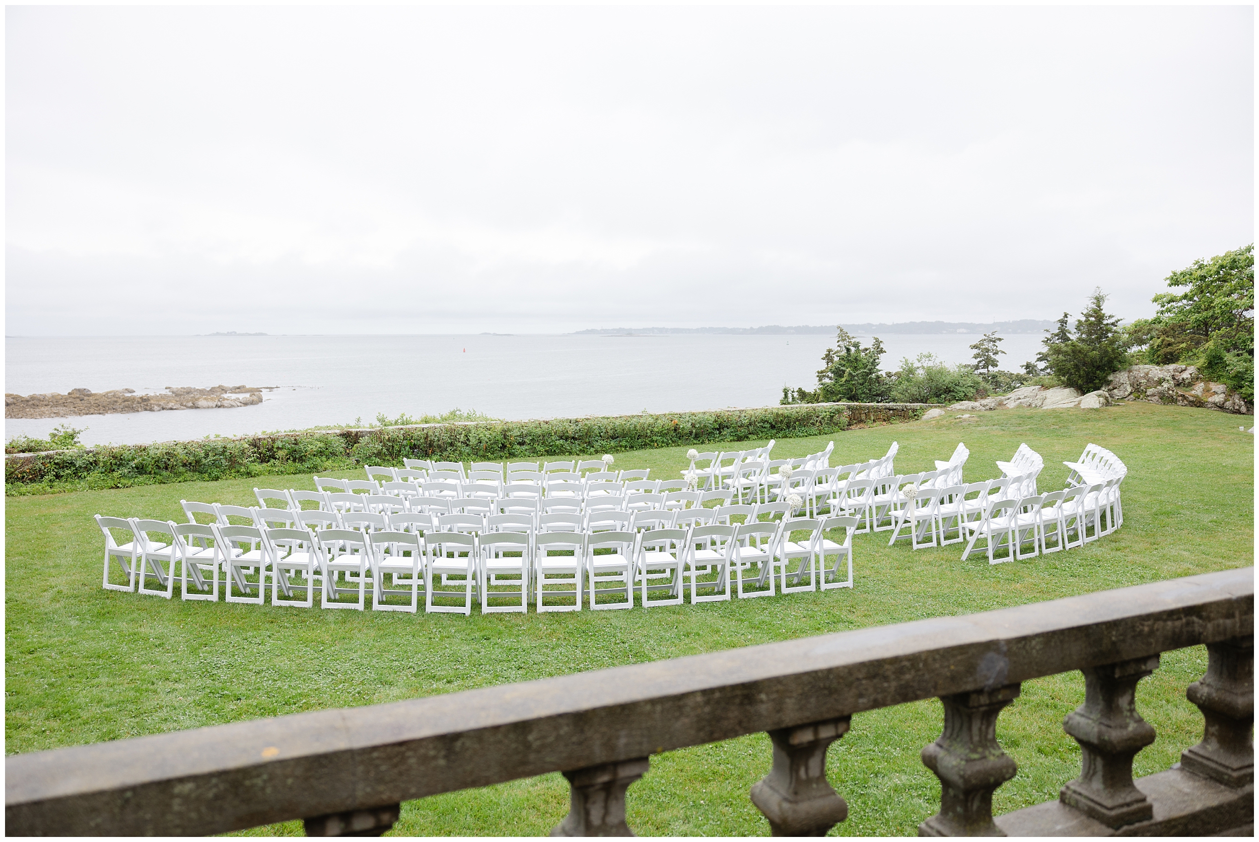 Misselwood outdoor rainy wedding