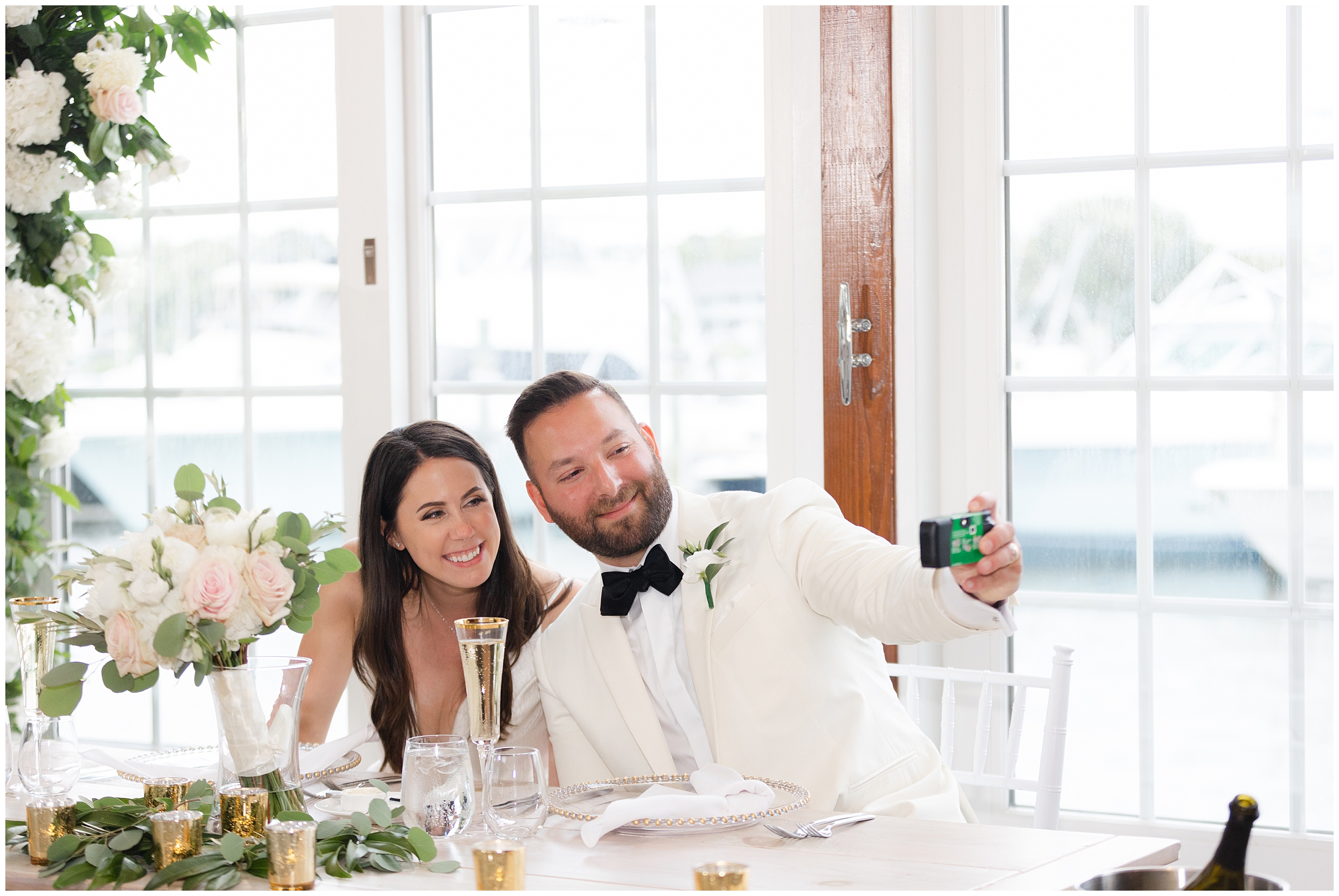 wychmere beach club sweet heart table
