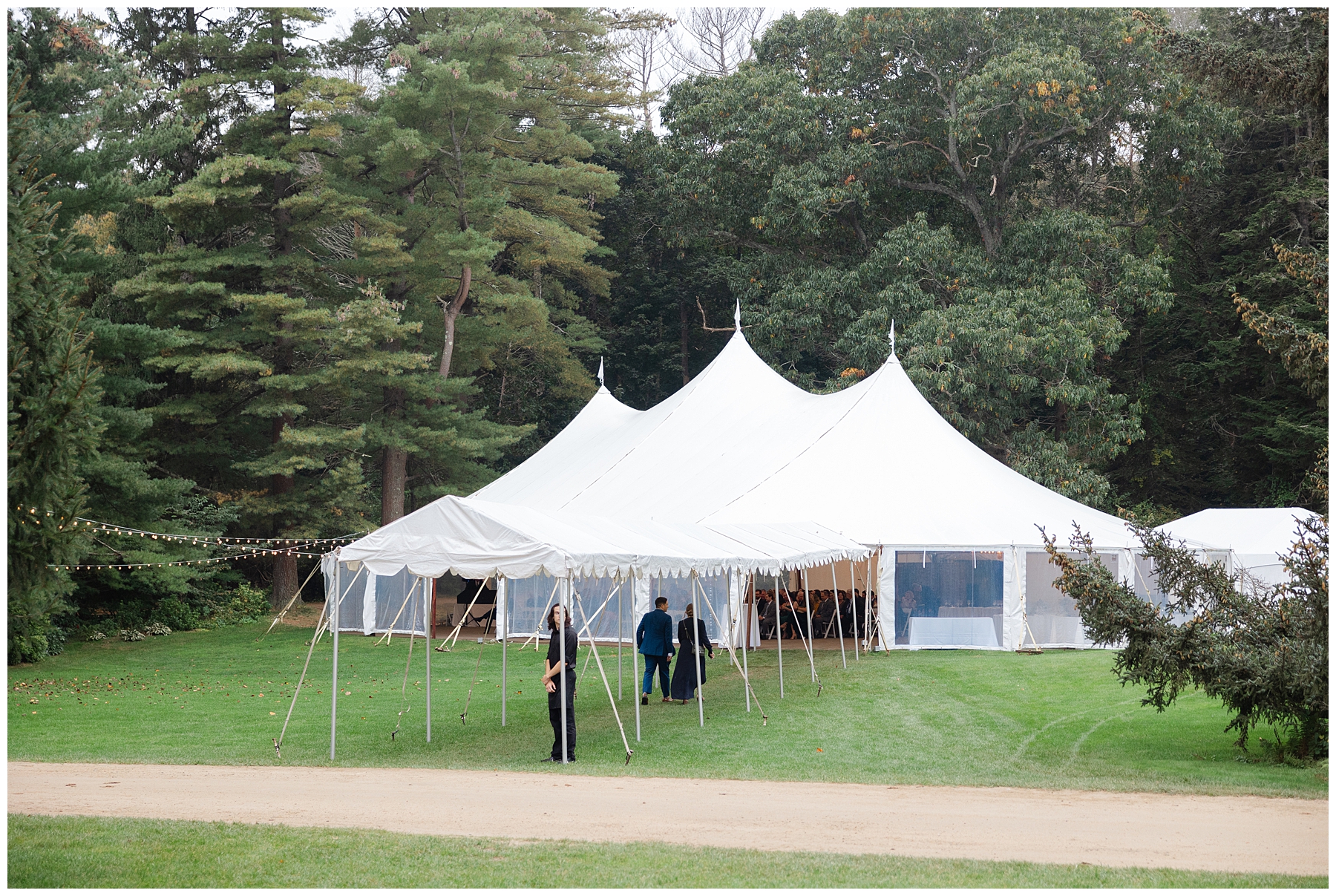 fall wedding at moraine farm